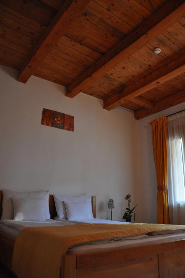 Vila Sara/Adult Only Совата Экстерьер фото